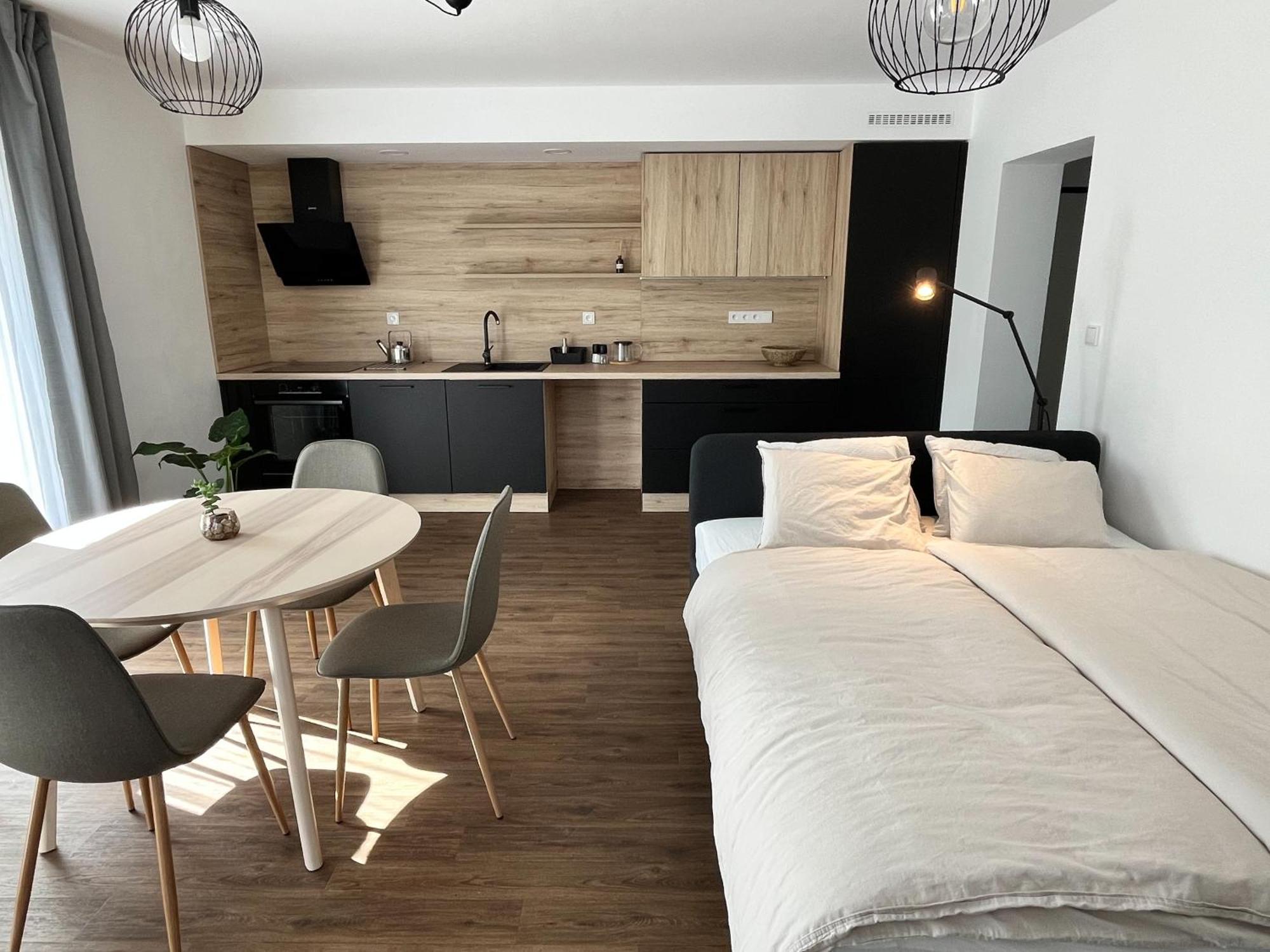 Sanky Apartmany Liberec Exterior photo